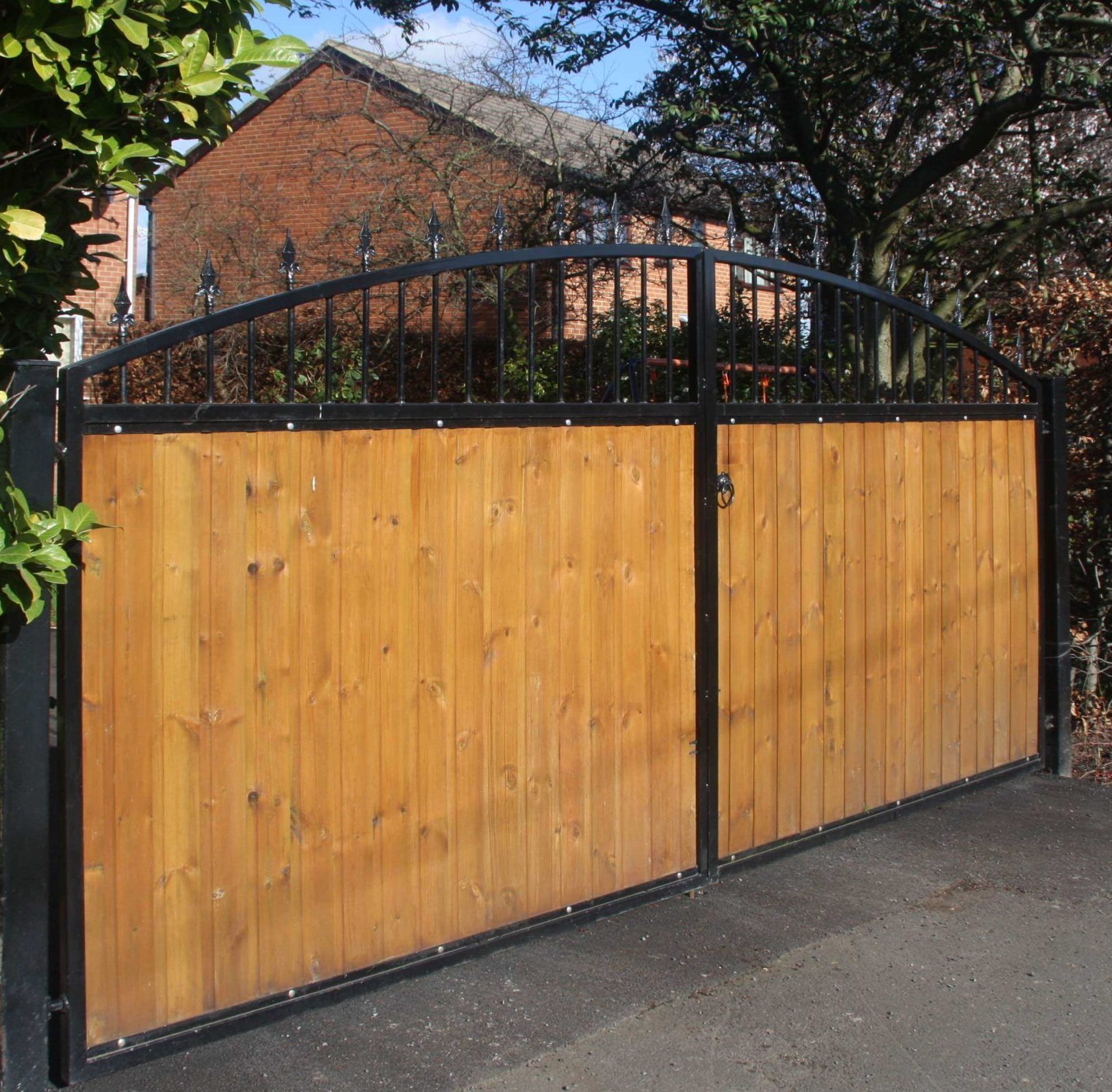 metal wall railing installers Bermondsey SE16/SE1
